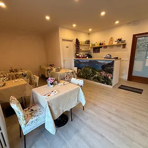 Hotel Diffuso Il Portichetto Vezio